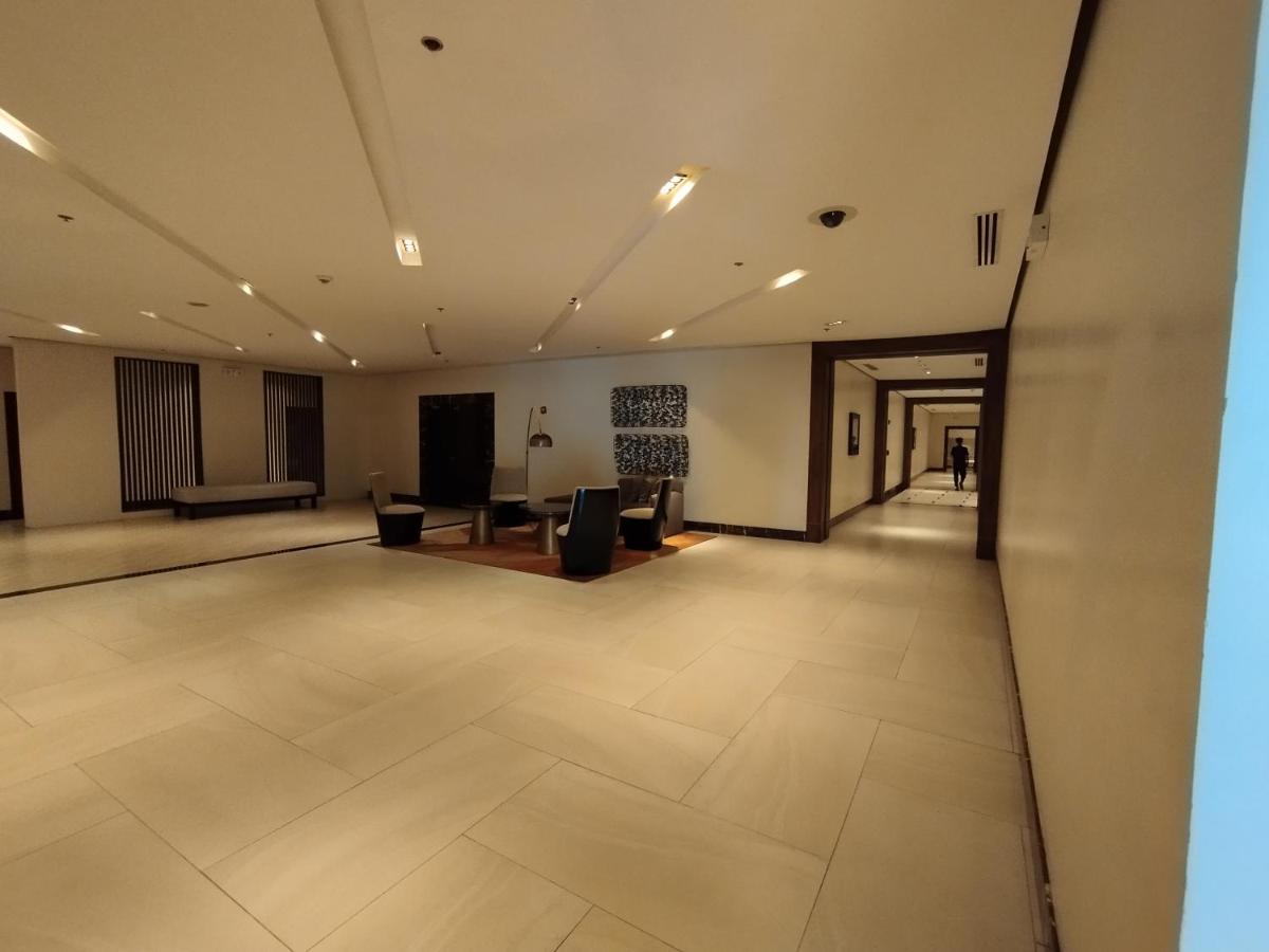Mactan Newtown Seaview Condo By Fjcivo Lapu-Lapu City Eksteriør bilde
