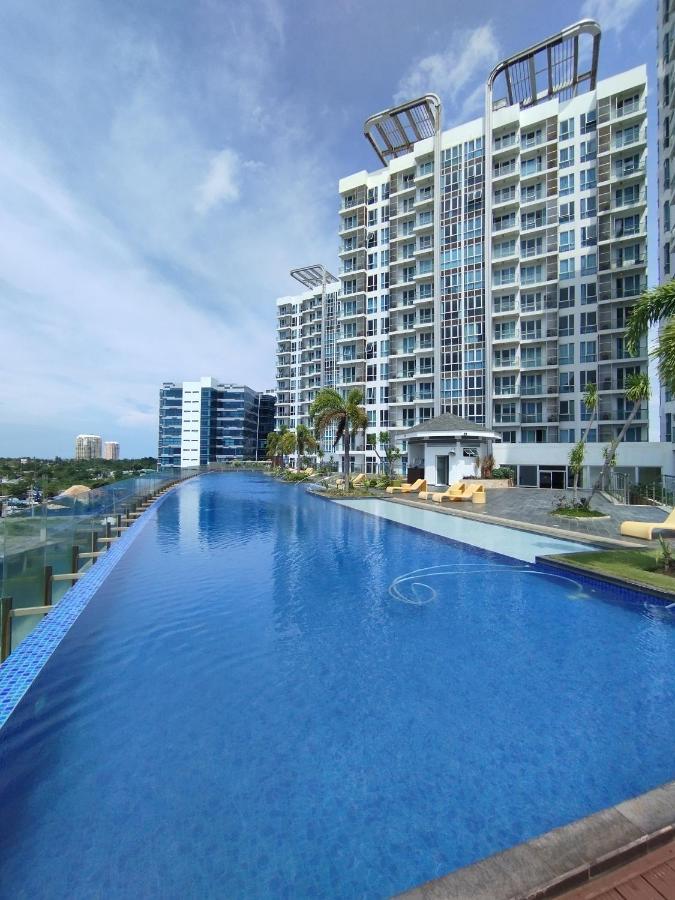 Mactan Newtown Seaview Condo By Fjcivo Lapu-Lapu City Eksteriør bilde
